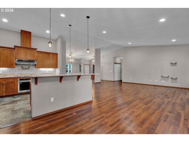 5030 HECETA PARK Way, Florence, OR 97439