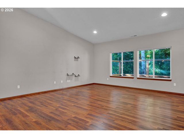 5030 HECETA PARK Way, Florence, OR 97439