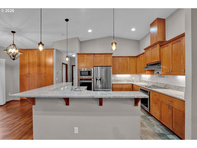 5030 HECETA PARK Way, Florence, OR 97439