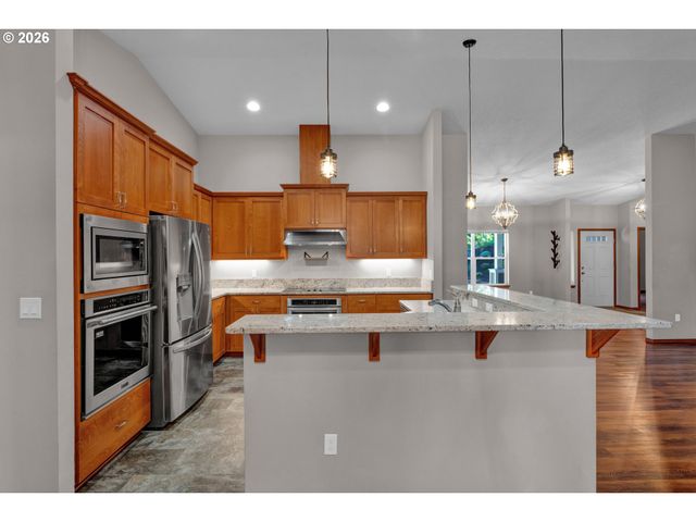 5030 HECETA PARK Way, Florence, OR 97439