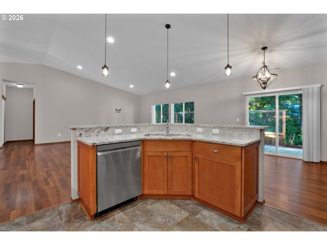 5030 HECETA PARK Way, Florence, OR 97439