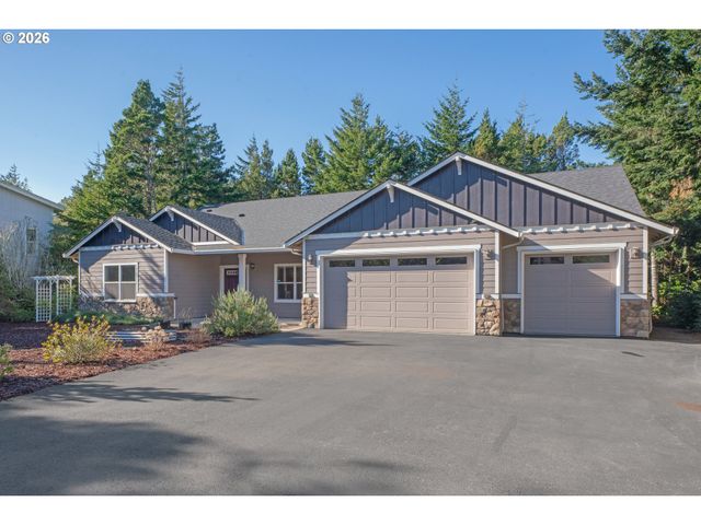5030 HECETA PARK Way, Florence, OR 97439