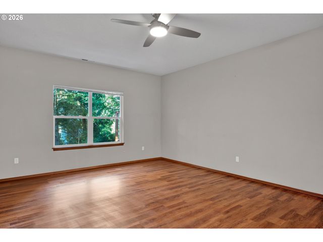 5030 HECETA PARK Way, Florence, OR 97439