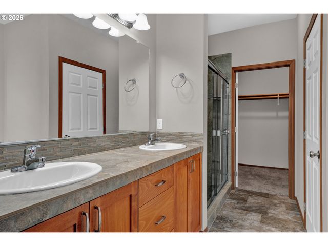 5030 HECETA PARK Way, Florence, OR 97439