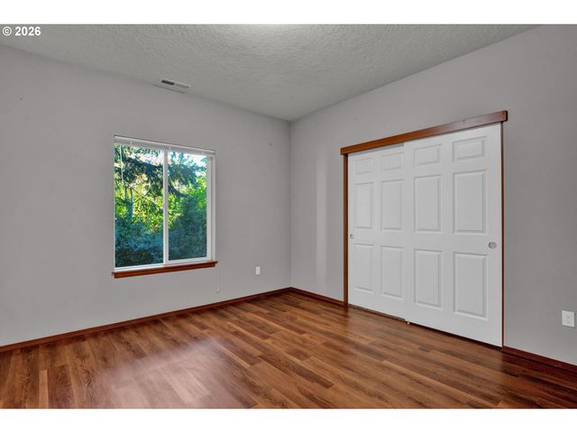 5030 HECETA PARK Way, Florence, OR 97439