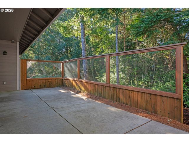 5030 HECETA PARK Way, Florence, OR 97439