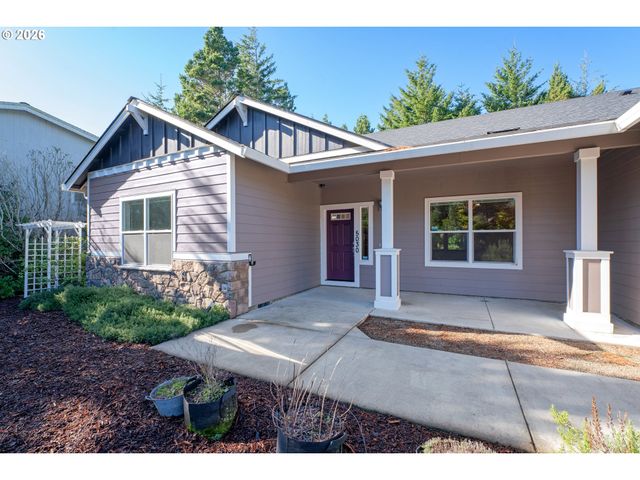 5030 HECETA PARK Way, Florence, OR 97439