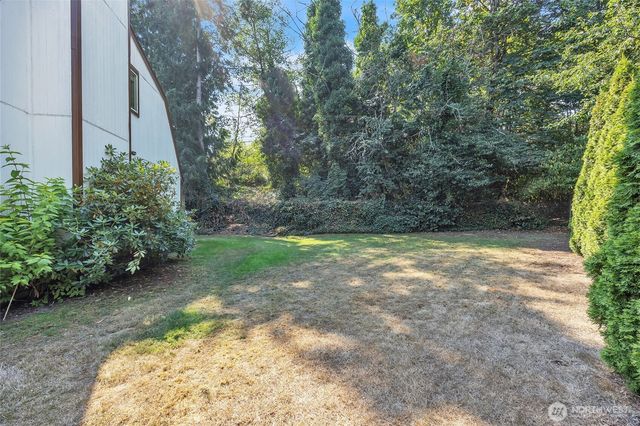 7914 242nd Street SW, Edmonds, WA 98026