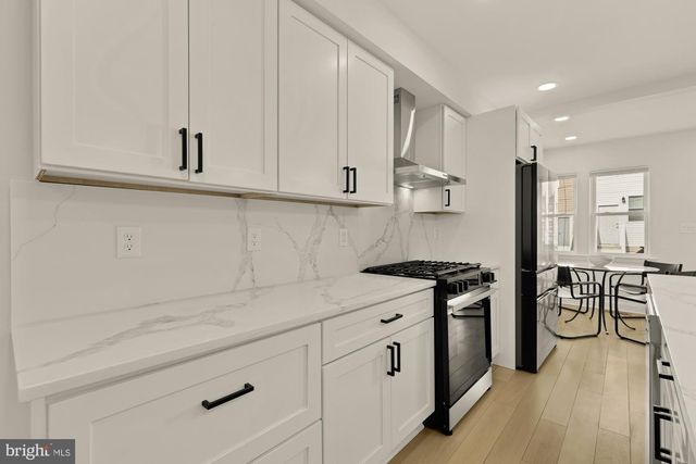 1120 OWEN PL NE, Washington, DC 20002