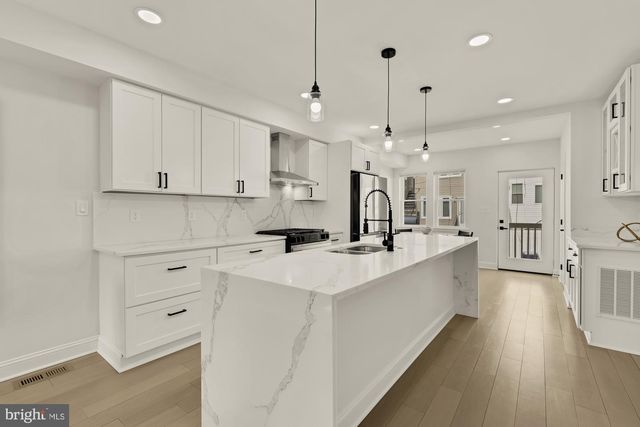 1120 OWEN PL NE, Washington, DC 20002