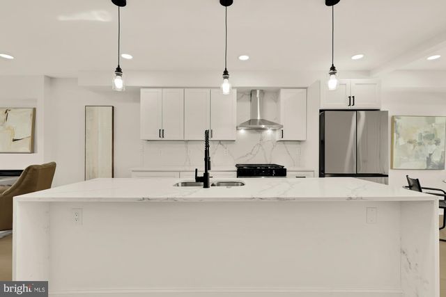 1120 OWEN PL NE, Washington, DC 20002