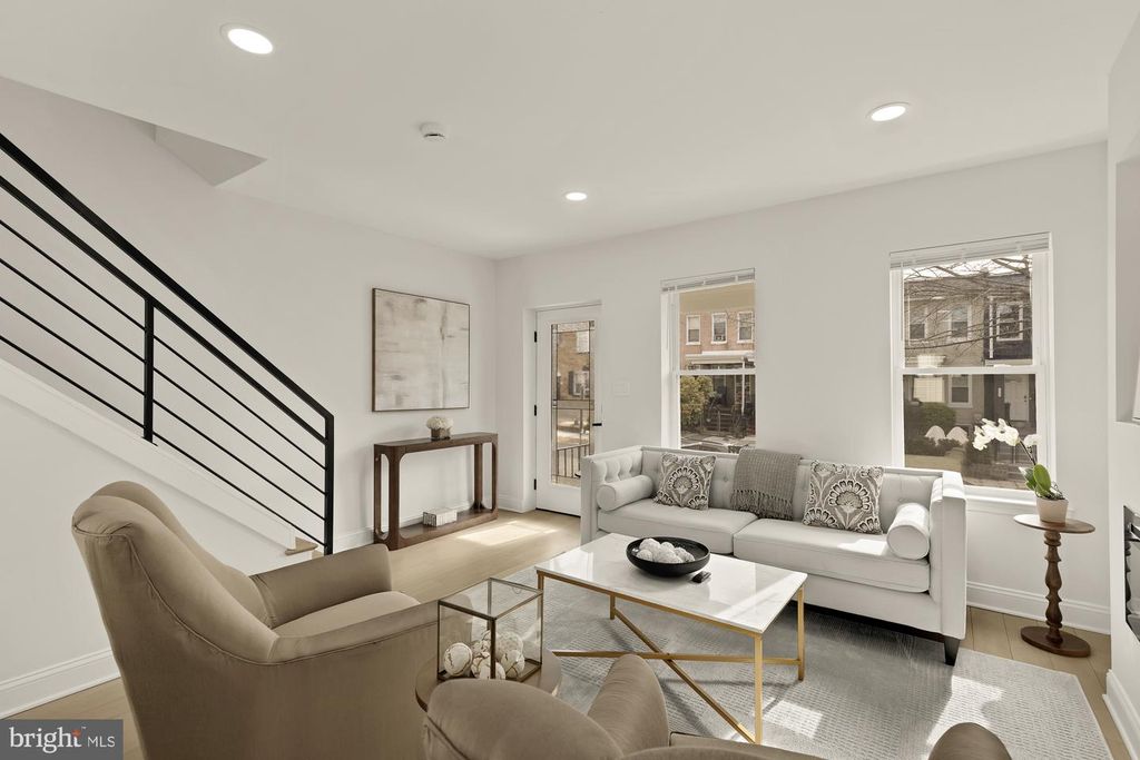 1120 OWEN PL NE, Washington, DC 20002