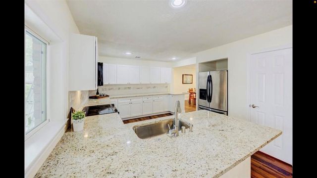 3610 Stoney Oak Drive, Houston, TX 77068