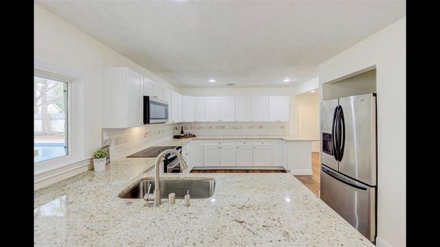 3610 Stoney Oak Drive, Houston, TX 77068