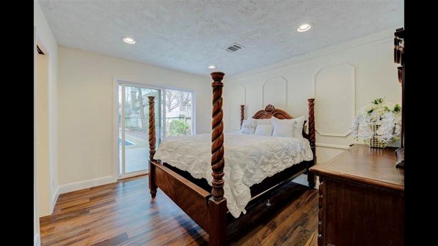 3610 Stoney Oak Drive, Houston, TX 77068