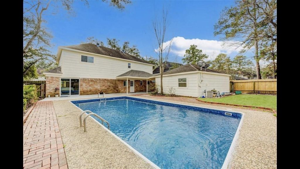3610 Stoney Oak Drive, Houston, TX 77068