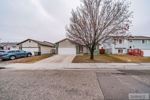 340 Donna Drive, Idaho Falls, ID 83402