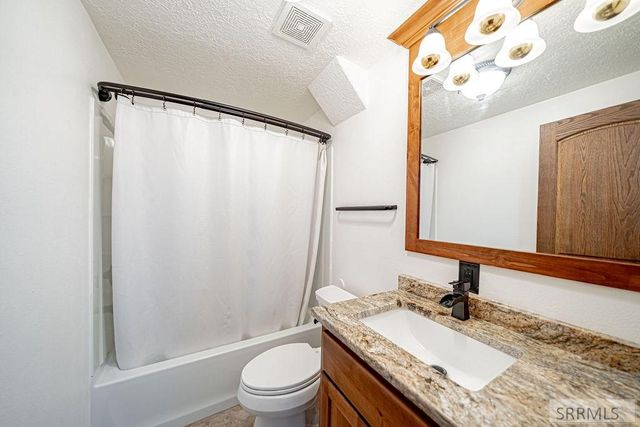 340 Donna Drive, Idaho Falls, ID 83402