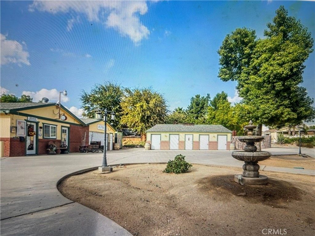 1051 W 7th, Perris, CA 92570 — photo 4