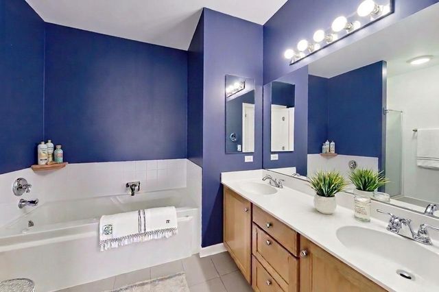 2951 CENTRAL Street 307, Evanston, IL 60201