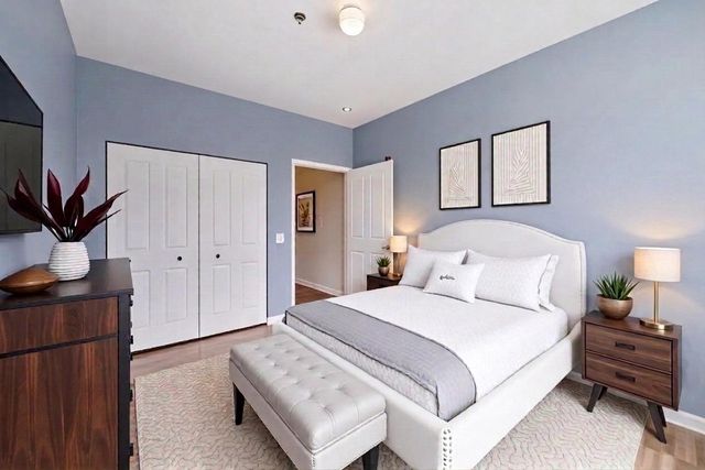 2951 CENTRAL Street 307, Evanston, IL 60201