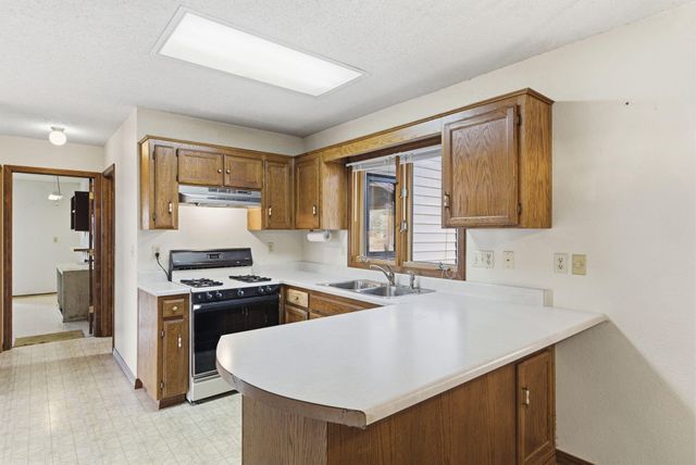 564 Cr 636, Theodosia, MO 65761