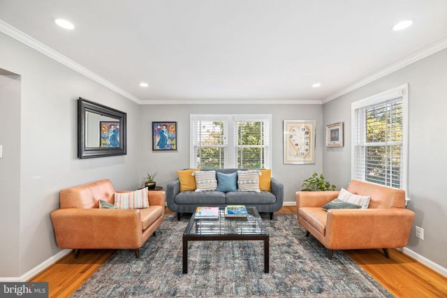 1604 N EDGEWOOD ST, Arlington, VA 22201