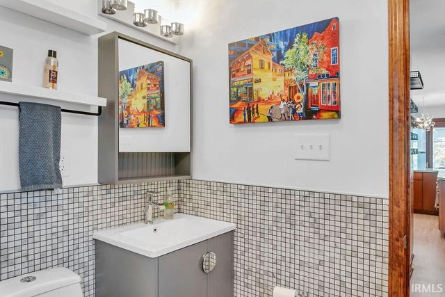 1008 S Greenwood Avenue, Bloomington, IN 47401