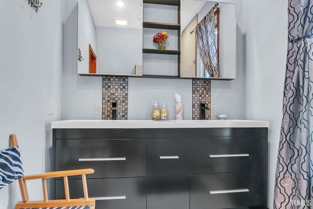 1008 S Greenwood Avenue, Bloomington, IN 47401