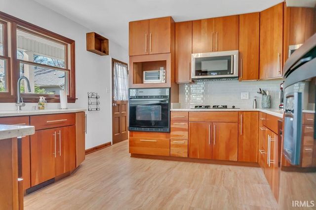 1008 S Greenwood Avenue, Bloomington, IN 47401