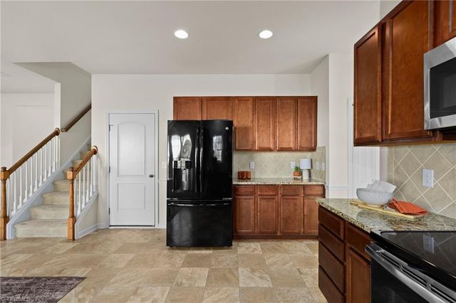 4518 Silo Ridge Court, Clemmons, NC 27012