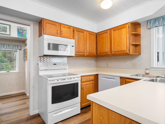 710 Centre Place, Traverse City, MI 49686