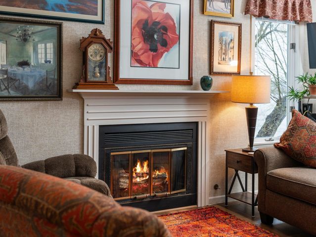 710 Centre Place, Traverse City, MI 49686