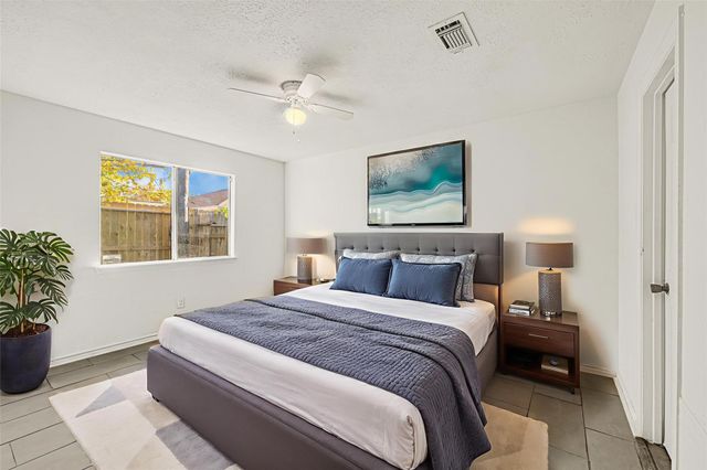 2415 Blackridge Road, Houston, TX 77067