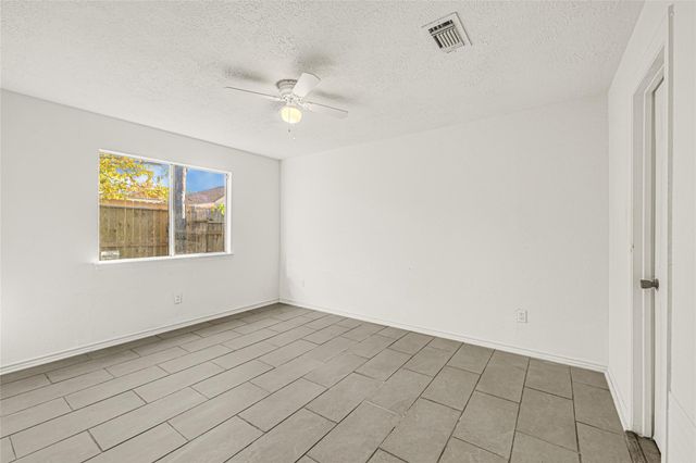 2415 Blackridge Road, Houston, TX 77067