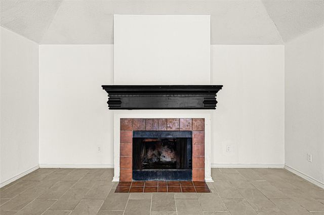 2415 Blackridge Road, Houston, TX 77067