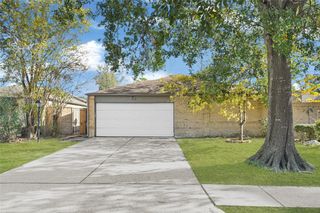 2415 Blackridge Road, Houston, TX 77067