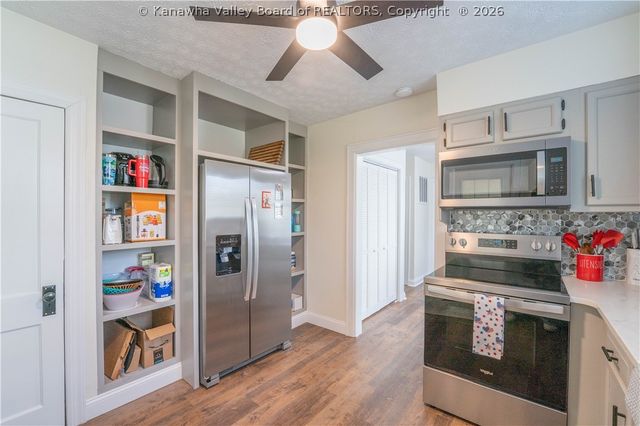 934 Meadow Drive, South Charleston, WV 25309