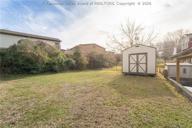 934 Meadow Drive, South Charleston, WV 25309