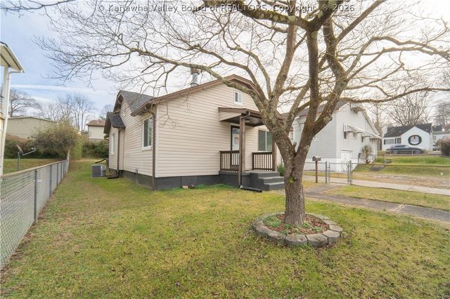 934 Meadow Drive, South Charleston, WV 25309