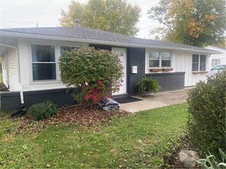 419 E Carpenter Drive, New Carlisle, OH 45344