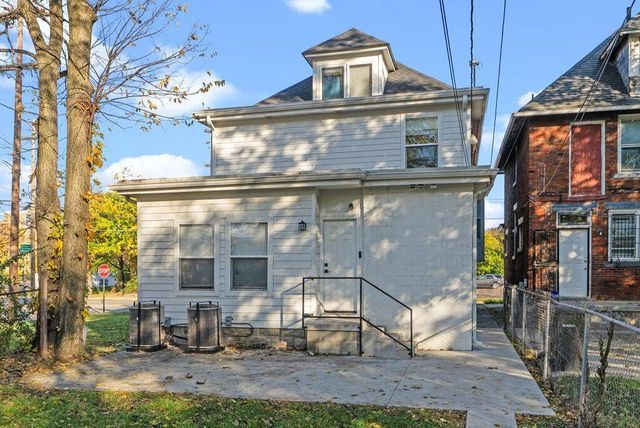 437-439 St Clair Avenue, Columbus, OH 43203