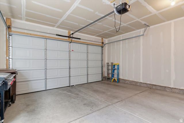 3332 W 3745 S, West Haven, UT 84401