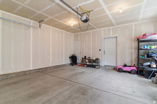 3332 W 3745 S, West Haven, UT 84401