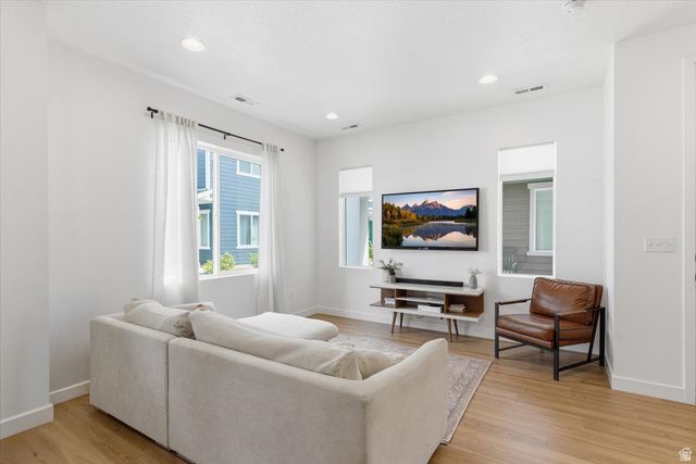 3332 W 3745 S, West Haven, UT 84401