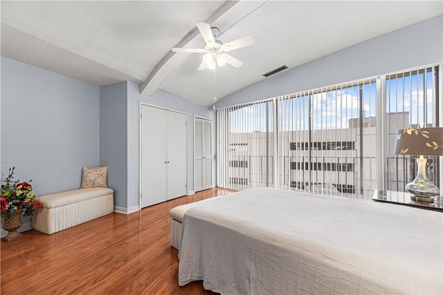 823 S Water St 4F, Corpus Christi, TX 78401