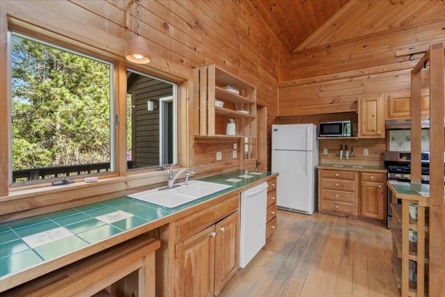710 Rocky Road, Johnson, VT 05656