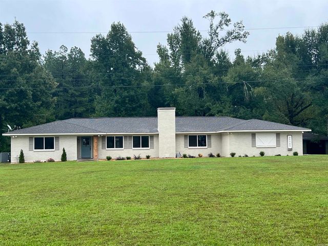 21141 S 425 Highway, Star City, AR 71667