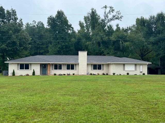 21141 S 425 Highway, Star City, AR 71667