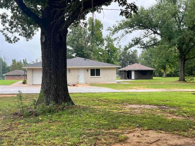 21141 S 425 Highway, Star City, AR 71667